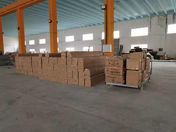 1.2厚鋁合金方形雨水管