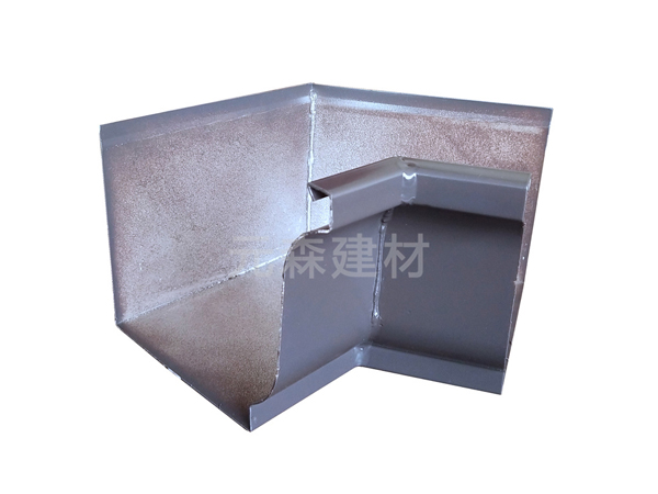 12陰角斜角:天溝內(nèi)拐角的連接135度