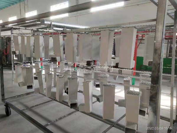 定制側(cè)拍水斗